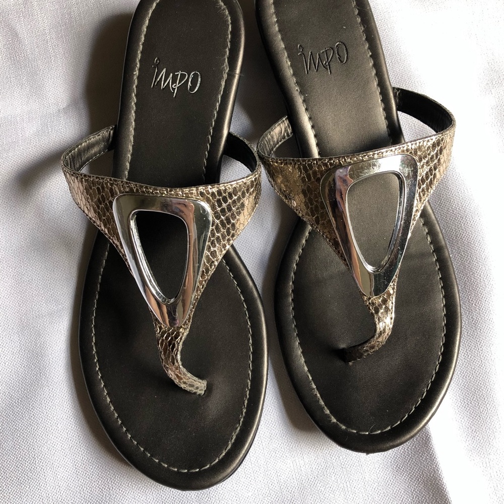 Inpo silver/gold sandals 7 1/2M